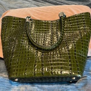 Brahmin Tote, green.  Good cond. Blemishes on bottom corners, few stains inside